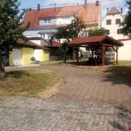 Apartment Yves *